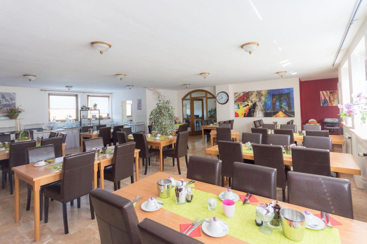 Zeitlarn Hotel Bartholomaeus מראה חיצוני תמונה